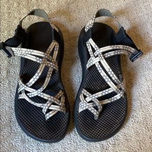 Ladies light and dark gray Chacos